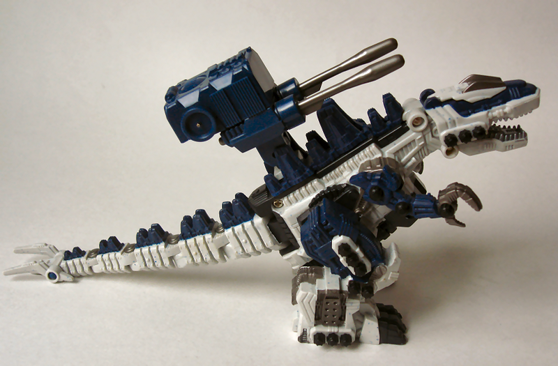 File:Action figures - wave3 - gojulas giga 02.png